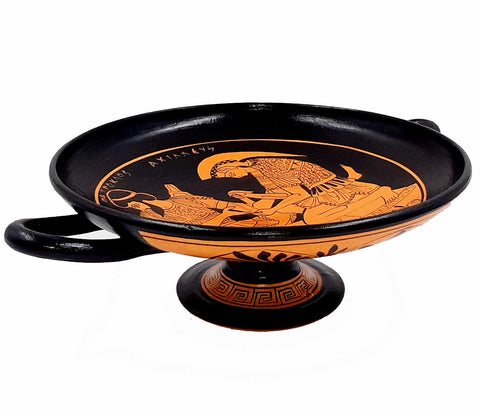 Red figure Pottery, Kylix shows Achilles with Patroclus,21cm diameter - ifigeneiaceramics
