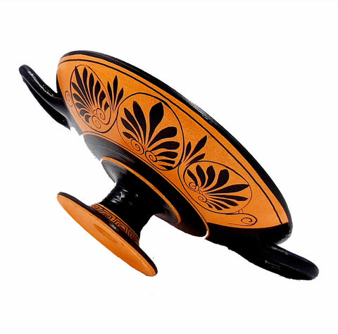 Red figure Pottery, Kylix shows Achilles with Patroclus,21cm diameter - ifigeneiaceramics